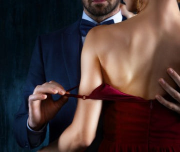 Talk Dirty, Stay Classy: The Art of Seduction in the DMs & Beyond